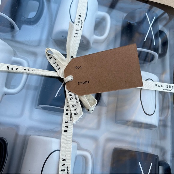 RAE DUNN Ceramic Tic-Tac-Toe Game Set - Picture 8 of 9